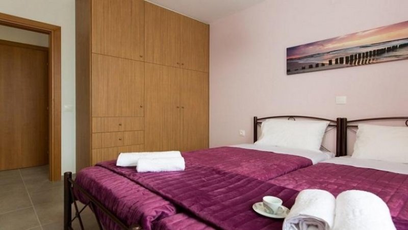 Kirianna Kreta, Kirianna: Geräumige Villa mit Pool und Dachterrasse zu verkaufen Haus kaufen